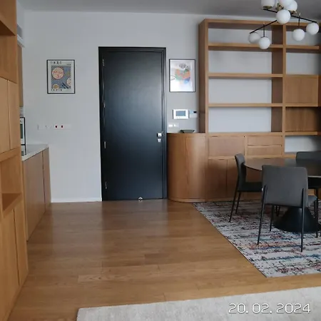 Luxury In The Center Not Old Town Appartement *